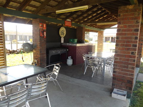 Rivergum Motel - Accommodation NSW 3