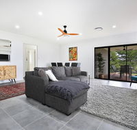 Rockwall - Pet-Friendly - Fire Pit - Accommodation NSW