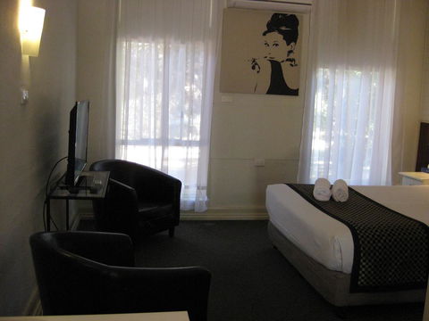 Rose City Motor Inn - Accommodation NSW 1