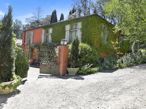 Saint Eloi - La Maison - Accommodation NSW 2