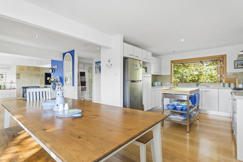 SANTORINI BEACH HOUSE - SAFETY BEACH - Accommodation NSW 0