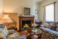 Sargeants  Armoury Cottages 1823