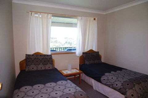 Sea View, 3 Hodgson Street - Accommodation NSW 2