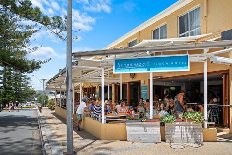 Seabreeze Beach Hotel - Accommodation NSW 0