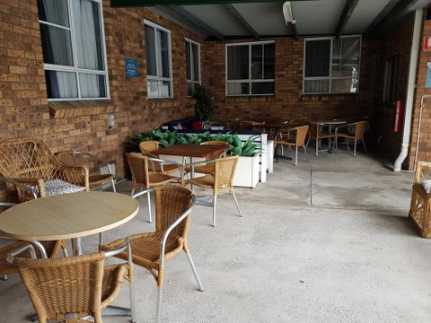 Seabreeze Beach Hotel - Accommodation NSW 3