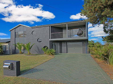 Seaside Escape - At Jones Beach, Swimming Pool - Accommodation NSW 0
