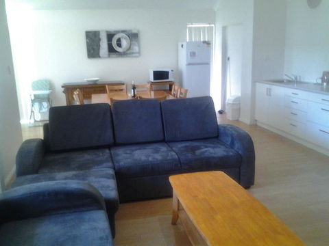 Seaside Villas - Accommodation NSW 2