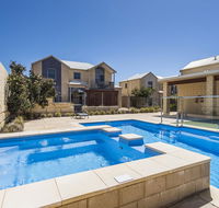 Serenity on the Terrace - Accommodation NSW