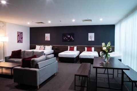 Sfera's Park Suites & Convention Centre - Accommodation NSW 2