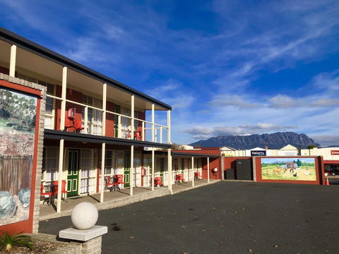 Sheffield Motor Inn - Accommodation NSW 3