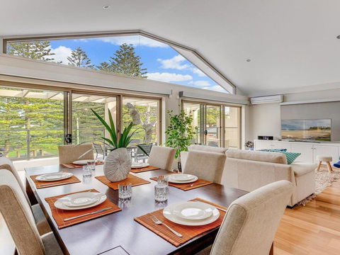 Shore To Please - Comfort, Cafes And Beaches - Accommodation NSW 0