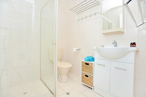 Smugglers Resort-Style Apartments No 9 - Accommodation NSW 1