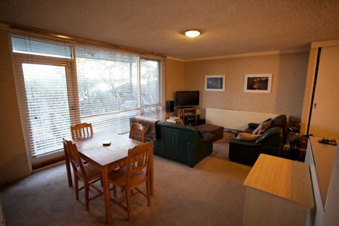 Snowflake 12 - Accommodation NSW 1