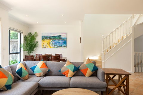 Spacious Home In The Heart Of Avalon Beach - Accommodation NSW 1
