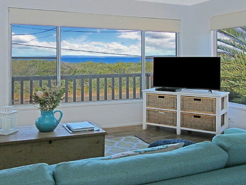 Splash Shack - Stunning Views Of Jervis Bay - Accommodation NSW 2