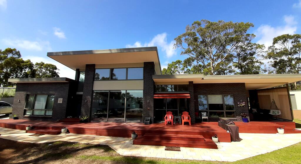 Spring Beach TAS Accommodation NSW