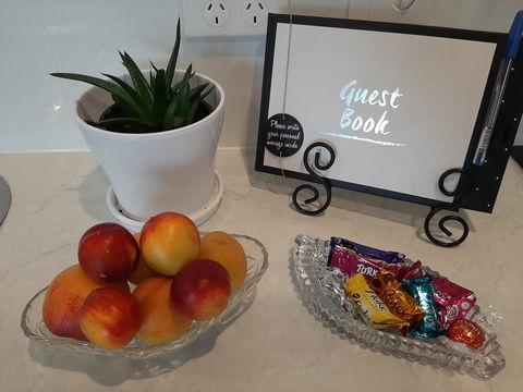Spring Beach Garden Retreat - Accommodation NSW 3