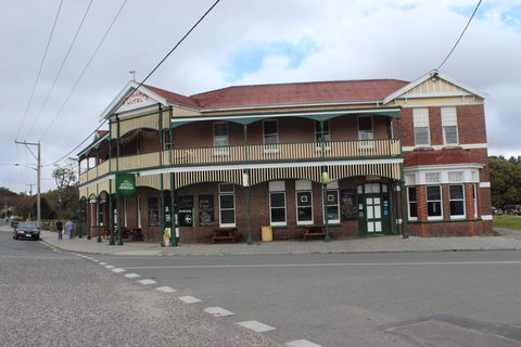St Marys Hotel And Bistro - Accommodation NSW 0