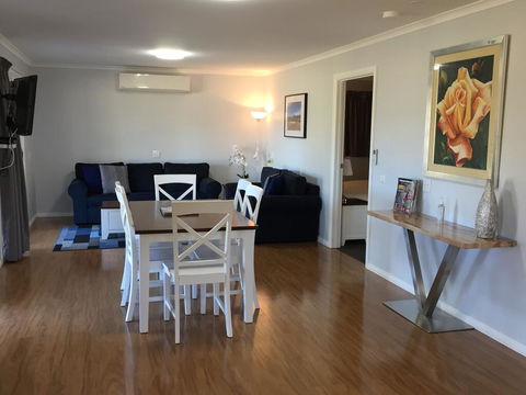 Starline Alpacas Farmstay Resort - Accommodation NSW 0