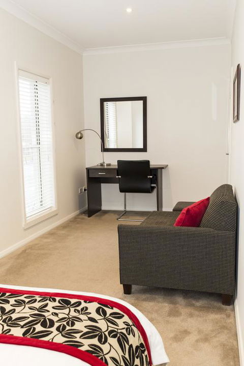 Stay Bathurst - Accommodation NSW 3