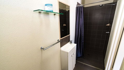 Stay On Sullivan - Accommodation NSW 1