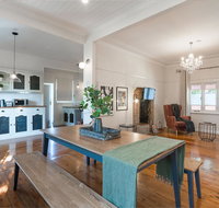 Stunning Mountain Getaway Leura- 3 BRM 1.5 Bath - Accommodation NSW