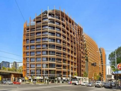 Stylish 1 Bedroom Apartment Amazing City Views - Accommodation NSW 3