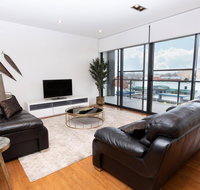 Stylish Inner City Penthouse Apartment - Accommodation NSW