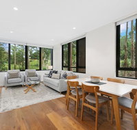 Stylish lux home with hotel grade cleanliness - Accommodation NSW