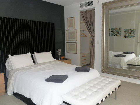Sun, Sand, Sea And Salty Kisses Cottesloe Beach House - Accommodation NSW 2