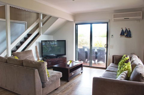 Sunderland Retreat Phillip Island - Accommodation NSW 2