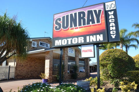 Sunray Motor Inn - Accommodation NSW 3
