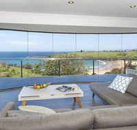 Sunrise Over Easts 2 - ocean views walk to beach - Accommodation NSW