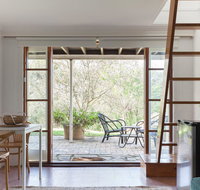 Sunseeker Cottage - Gorgeous seaside cottage - Accommodation NSW