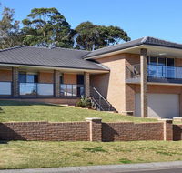Sunset over Neptune - pet friendly 5 min to beach - Accommodation NSW