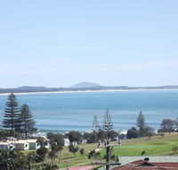 Surf Break  Ocean Break - Accommodation NSW
