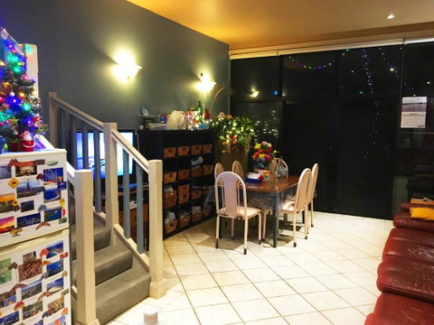 Sydney City Quiet Victorian Townhouse Convenient Location - Accommodation NSW 2