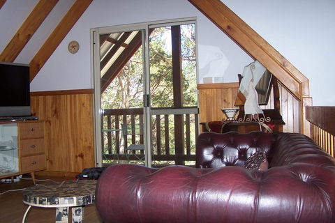 Tall Timbers At Youngs - Accommodation NSW 0