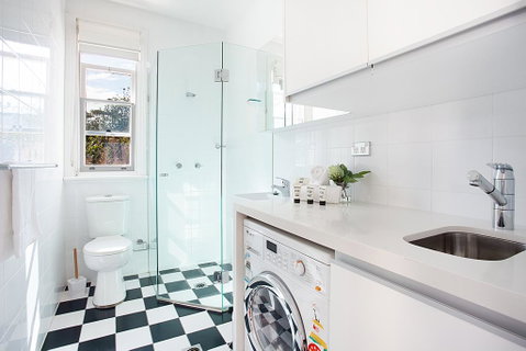 Tasteful Modern Studio 2.3Km From City Centre - Accommodation NSW 2