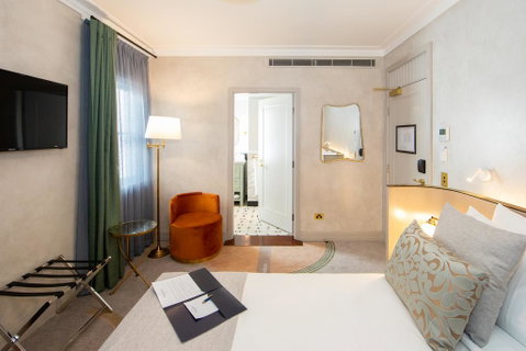 Tattersalls Hotel - Accommodation NSW 1