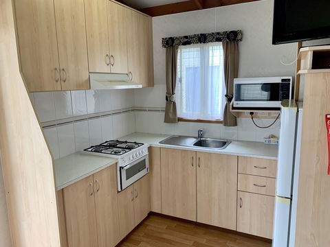 Tatura Cabin & Caravan Park - Accommodation NSW 3