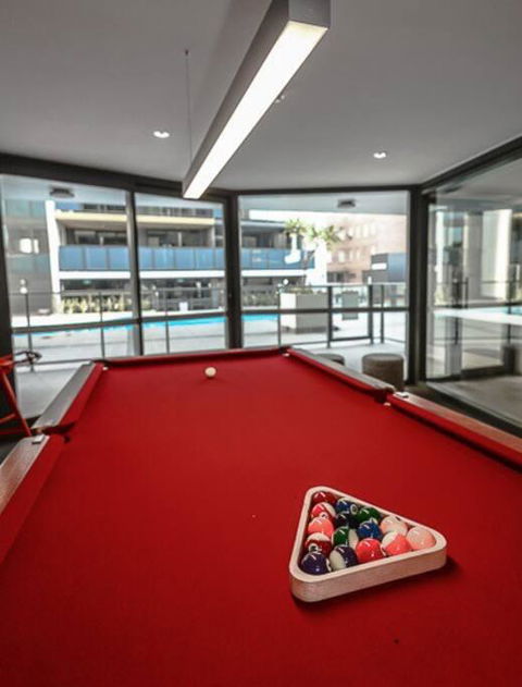 TERRACE LUX FULLY AIR 2 CAR FREE NETFLIX WIFI WINE - Accommodation NSW 3