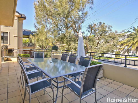 Terrigal Townhouse - 1/21 Campbell Crescent, Terrigal - Accommodation NSW 3