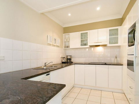 Terrigal Townhouse - 1/21 Campbell Crescent, Terrigal - Accommodation NSW 1