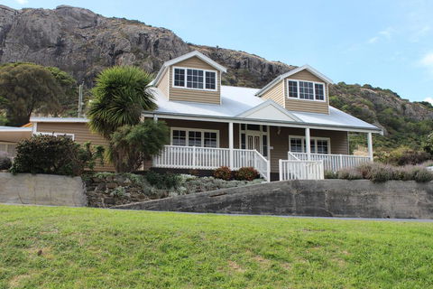 The Ark Stanley Luxury Bed And Breakfast - Accommodation NSW 0