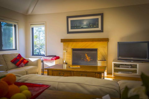 The Arthouse - Accommodation NSW 2
