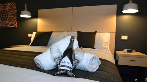 The Astor Suites - Accommodation NSW 0