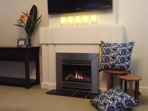 The Beach House Apartment - Accommodation NSW 1