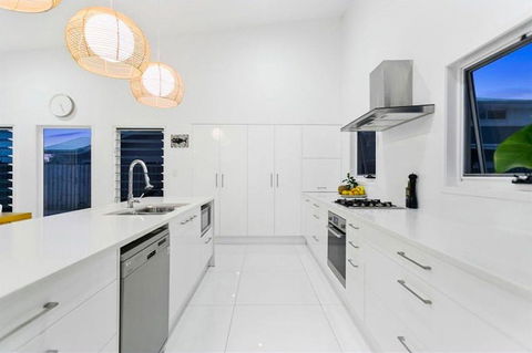 THE BEACH OASIS @ 360 - Accommodation NSW 2