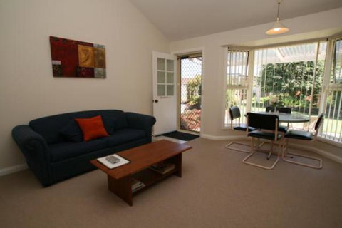 Shearwater Cottages - Accommodation NSW 1